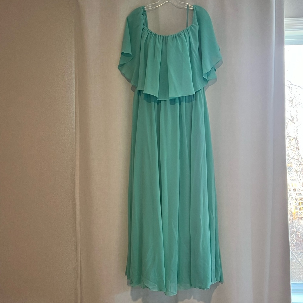Elegant Aqua Chiffon Maxi Dress